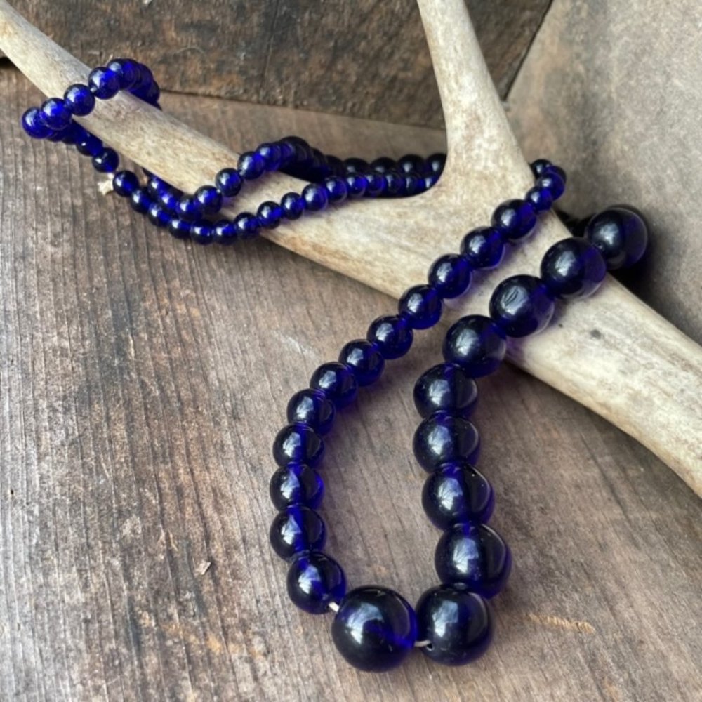 Blue Glass Bead Necklace Artisan | Handmade in Ecuador